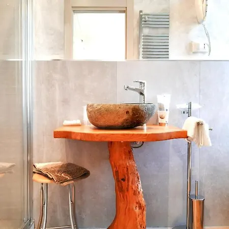 Aurora 5 Terre Специя